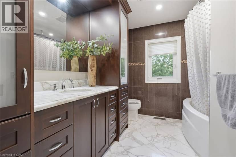 48 WOODEND Drive — photo 34 of 40