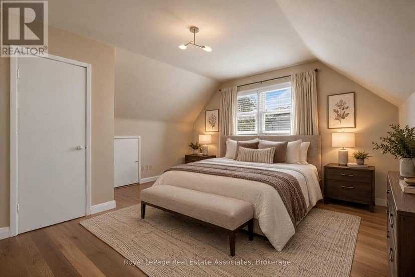 68 Allenby Avenue — photo 33 of 40