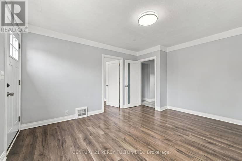 119 Pelham Road — photo 9 of 40