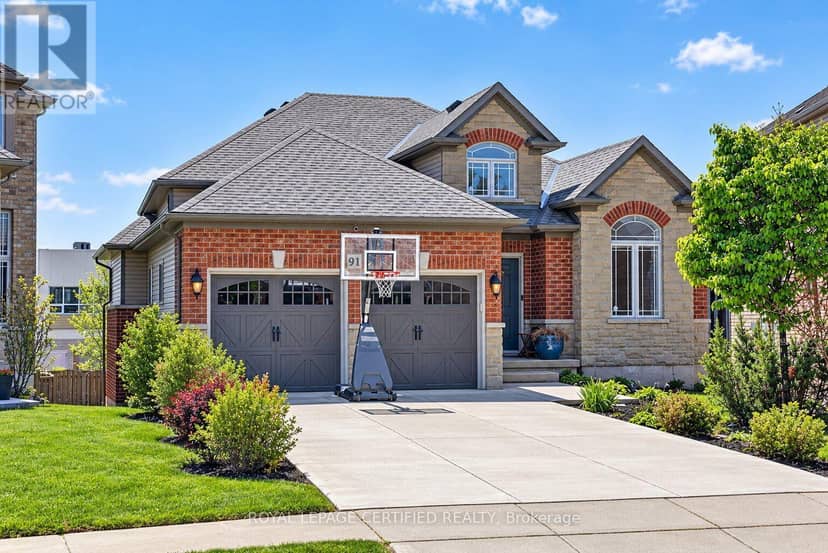 91 Candlewood Drive, Hamilton, photo 2