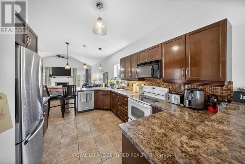 91 Candlewood Drive, Hamilton, photo 8