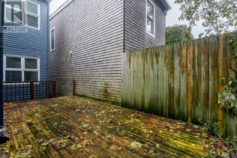 2556 Gottingen Street — photo 29 of 34