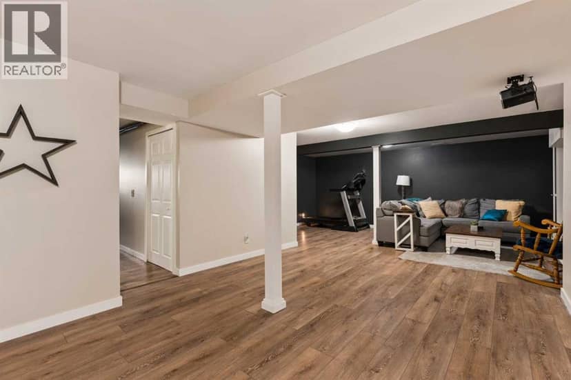 228 Midridge Crescent SE — photo 30 of 40