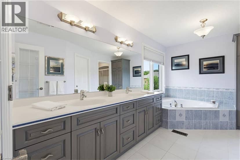 184 WOODRIDGE Drive — photo 31 of 40