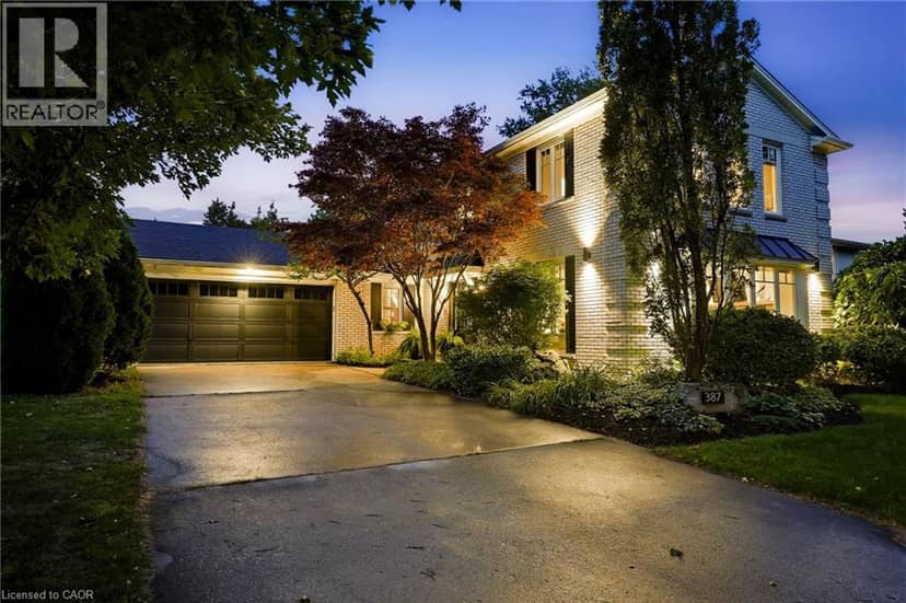 387 VALANNA Crescent, Burlington, photo 2