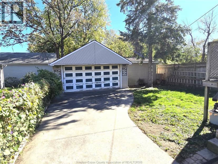 3515 Sandwich Street — photo 18 of 26