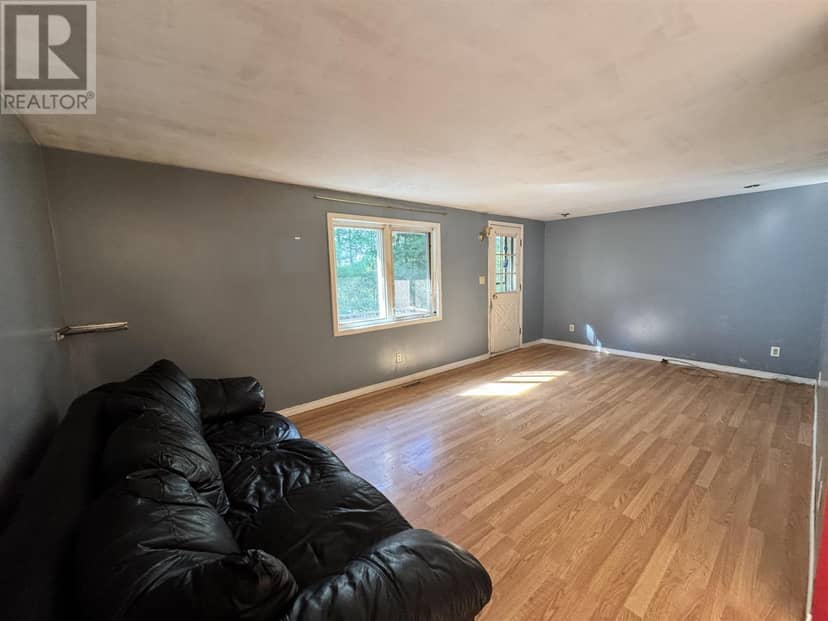 116 Devon RD — photo 6 of 32