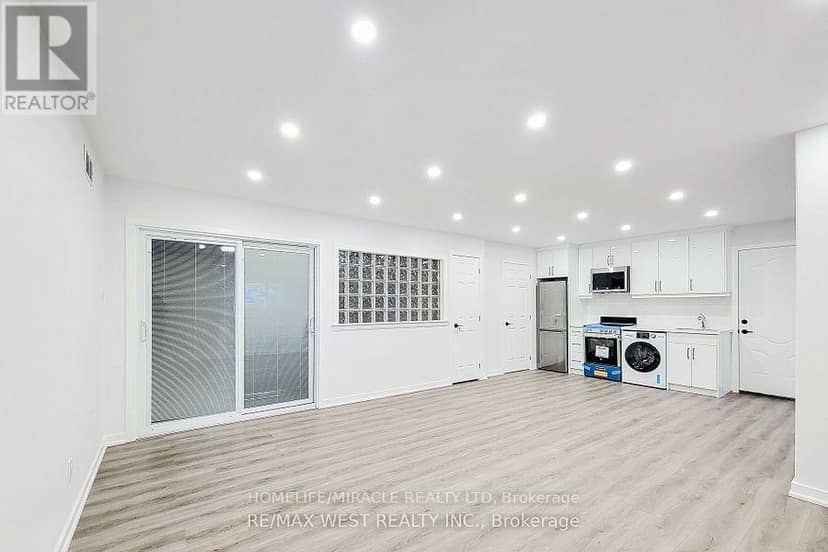 184 Beach Boulevard — photo 16 of 16