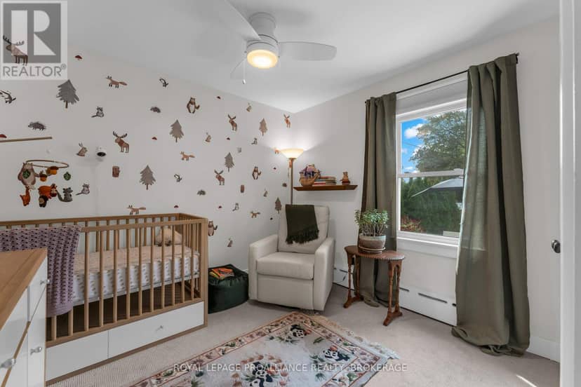 640 Brock Street — photo 17 of 38