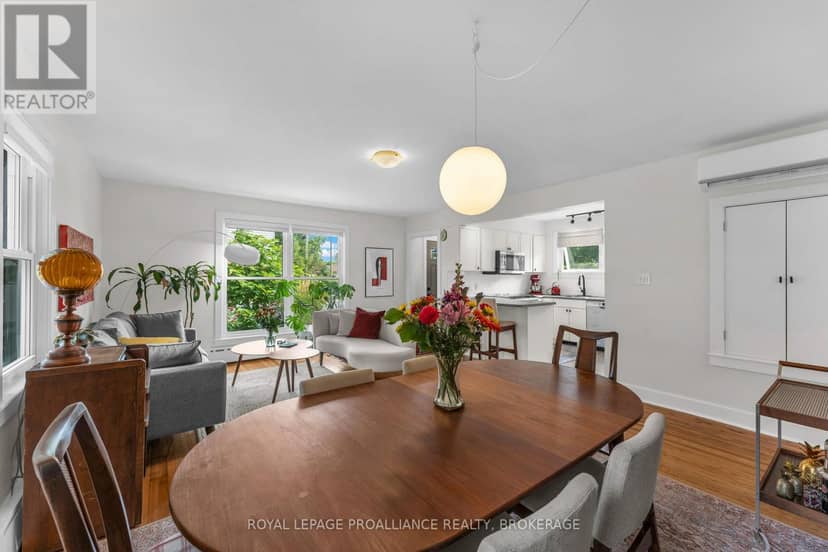 640 Brock Street — photo 9 of 38