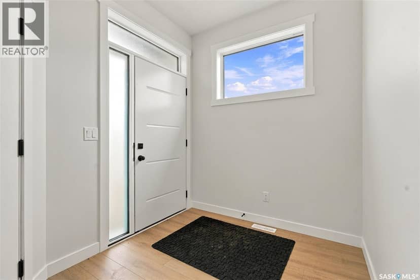 151 Nazarali WAY, Saskatoon, photo 3