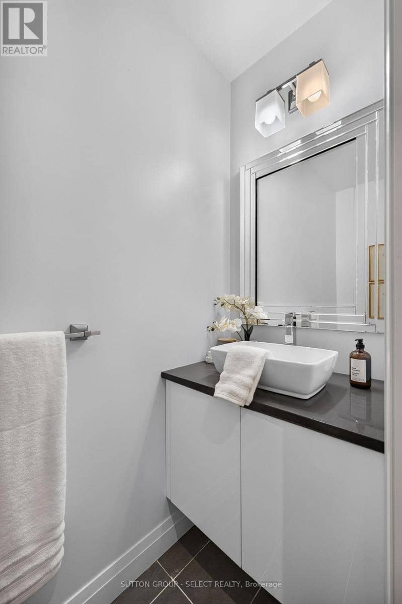744 Hickorystick Key — photo 18 of 40