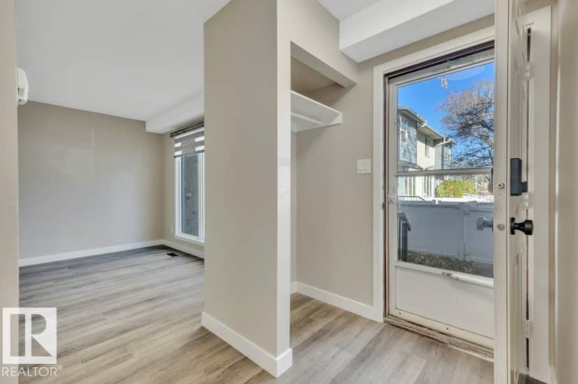 197D Homestead Cr NW, Edmonton, photo 4