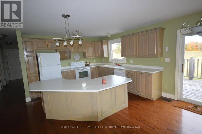 304 Mansel Hill Road, Whitewater Region, photo 4