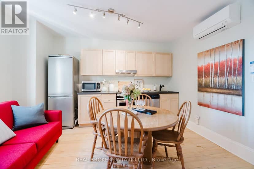 33 Argyle Avenue — photo 13 of 40