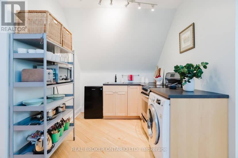 33 Argyle Avenue — photo 26 of 40