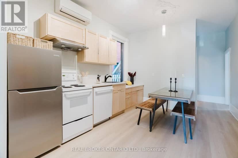 33 Argyle Avenue, Ottawa, photo 4