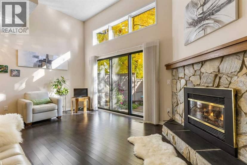 4 Glamis Gardens SW, Calgary