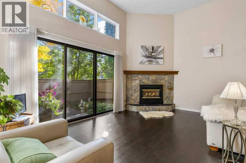 4 Glamis Gardens SW, Calgary, photo 3