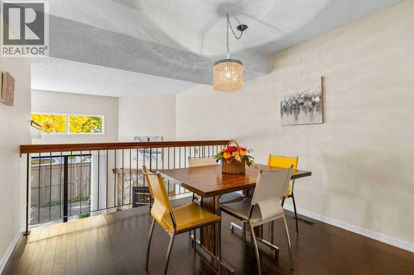 4 Glamis Gardens SW, Calgary, photo 6