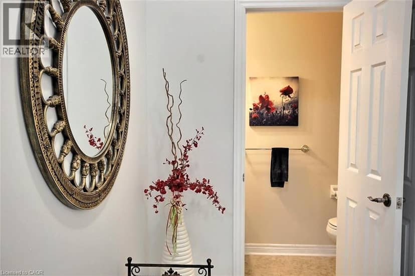 755 WILLOW Road Unit# 1, Guelph, photo 6