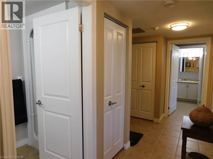 56 KERMAN Avenue Unit# 311 — photo 17 of 35
