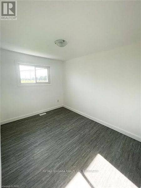 2 - 69 Hagey Avenue — photo 12 of 17