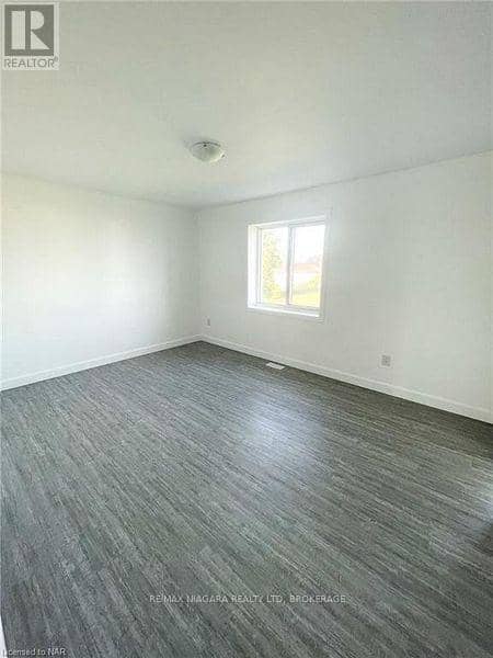 2 - 69 Hagey Avenue — photo 14 of 17