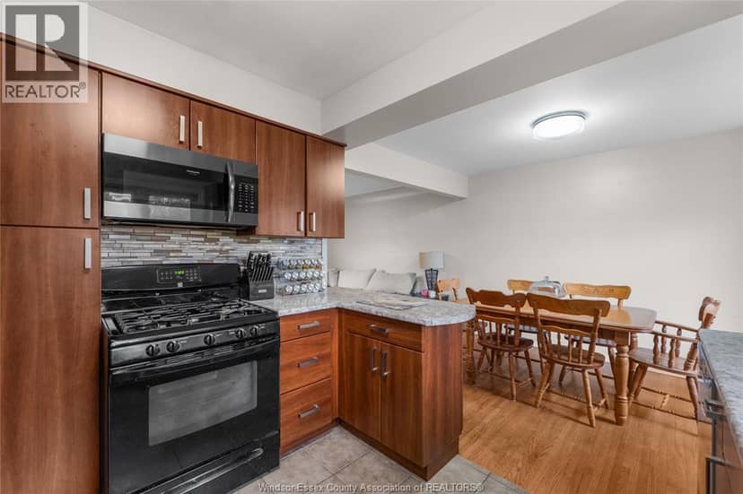 2505 Virginia Park AVENUE — photo 7 of 40