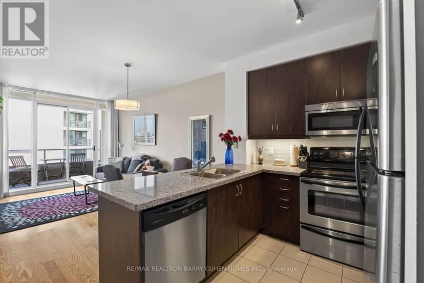 1404 - 500 St Clair Avenue W, Toronto, photo 5