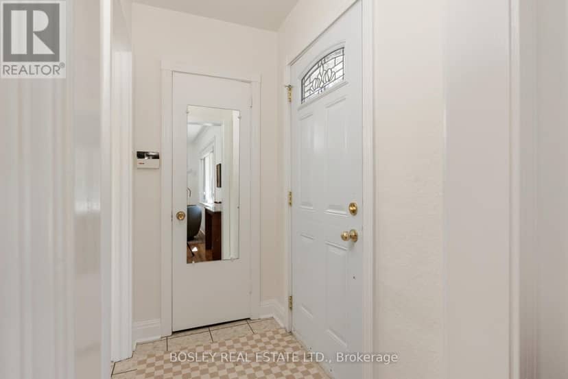 128 Leacrest Road, Toronto, photo 4