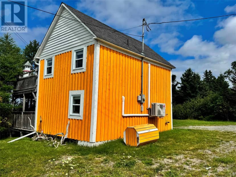 3 Eric's Road — photo 3 of 40