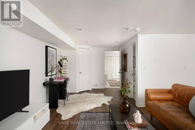 35 Chapman Avenue — photo 33 of 40