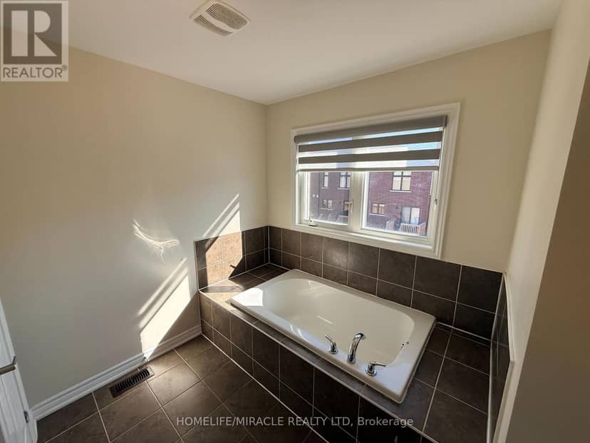 1301 Apollo Street — photo 24 of 33