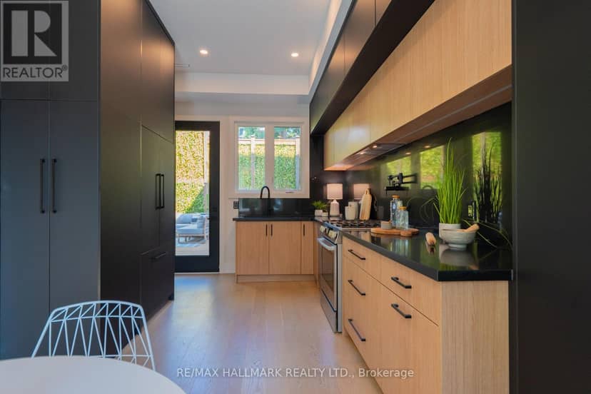 22 Harriet Street — photo 9 of 40