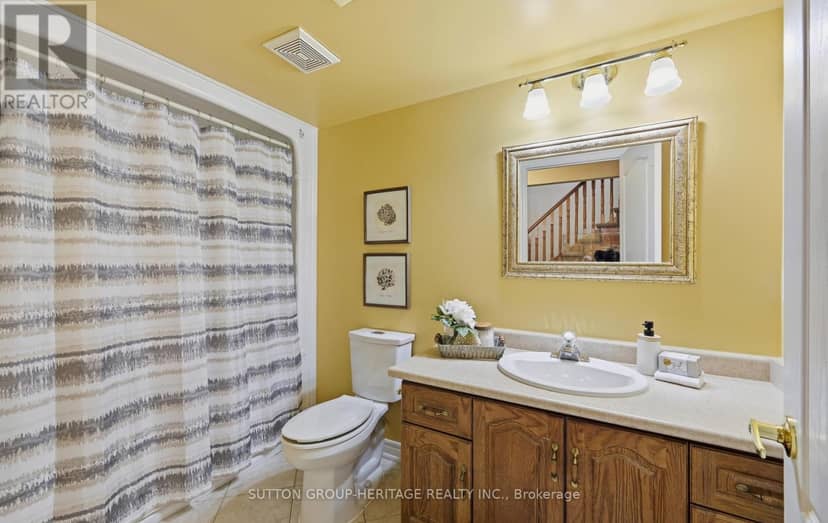 35 Kimberly Drive — photo 25 of 37