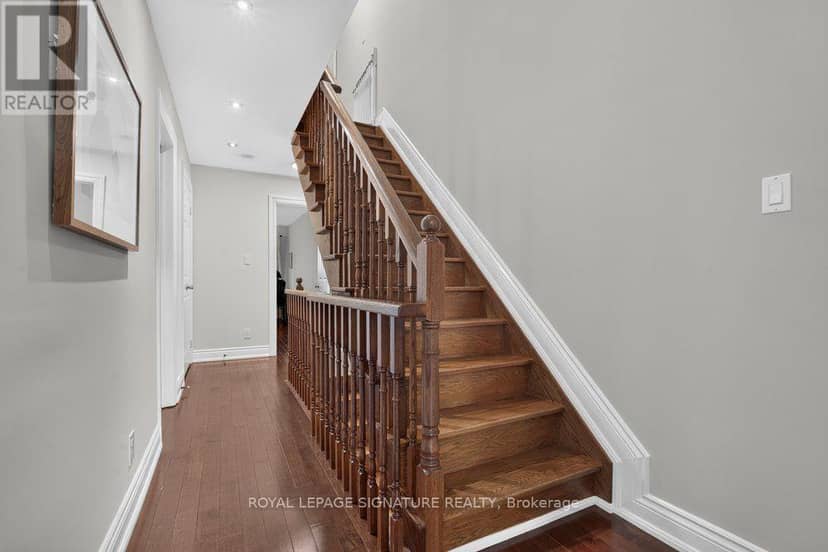 281B Glebemount Avenue — photo 24 of 40