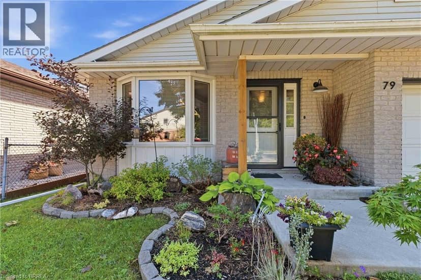 79 DONLY Drive S — photo 4 of 40