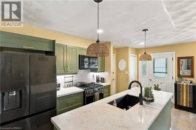 79 DONLY Drive S — photo 9 of 40