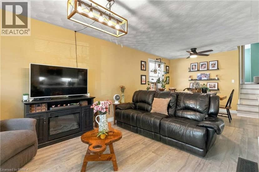 79 DONLY Drive S — photo 7 of 40