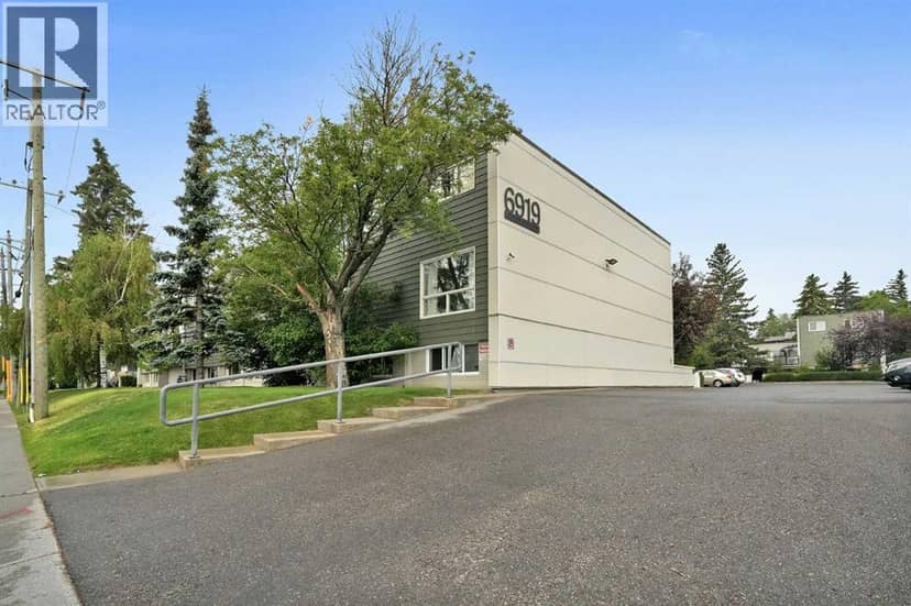 104, 6919 Elbow Drive SW, Calgary, photo 2