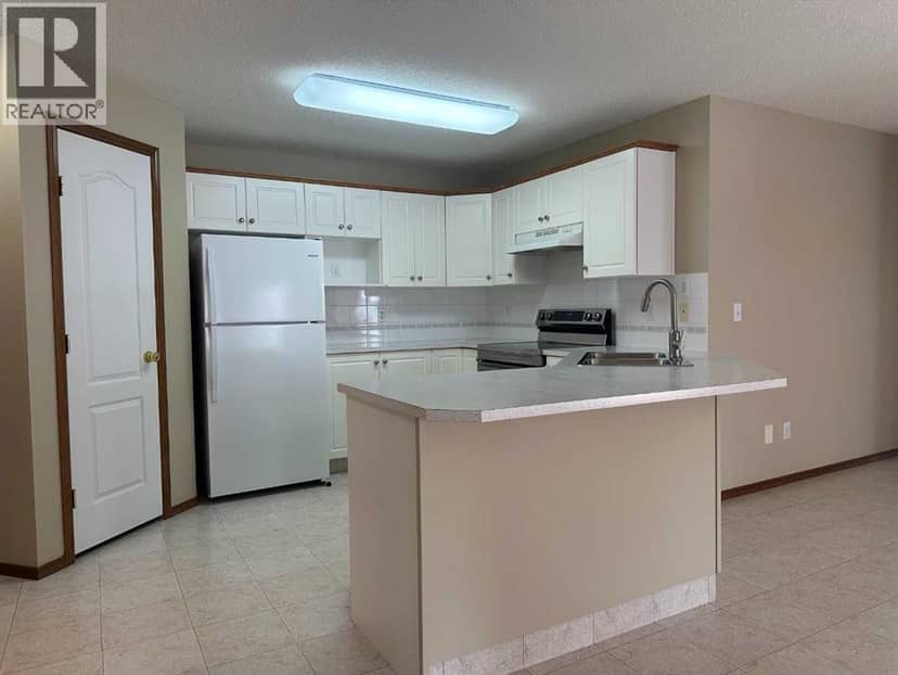 22D, 32 Daines Avenue — photo 11 of 34