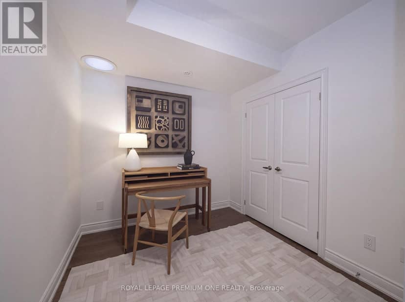 4 - 1145 Ossington Avenue N — photo 16 of 24