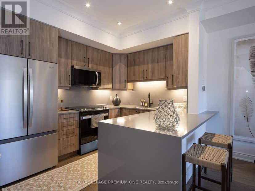 4 - 1145 Ossington Avenue N — photo 9 of 24