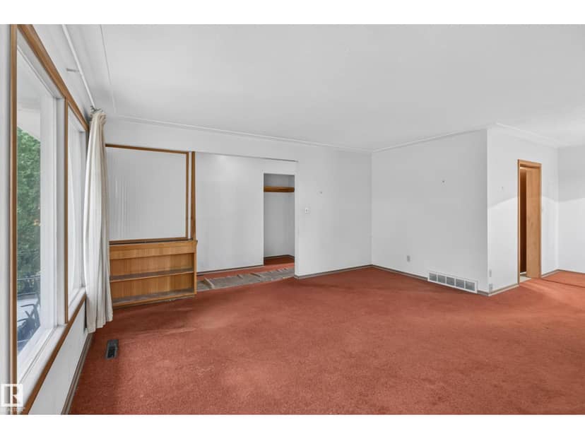 6321 104 AV NW, Edmonton, photo 7
