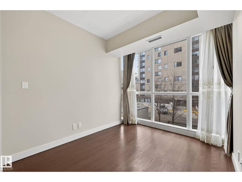 #203 10046 117 ST NW — photo 37 of 40