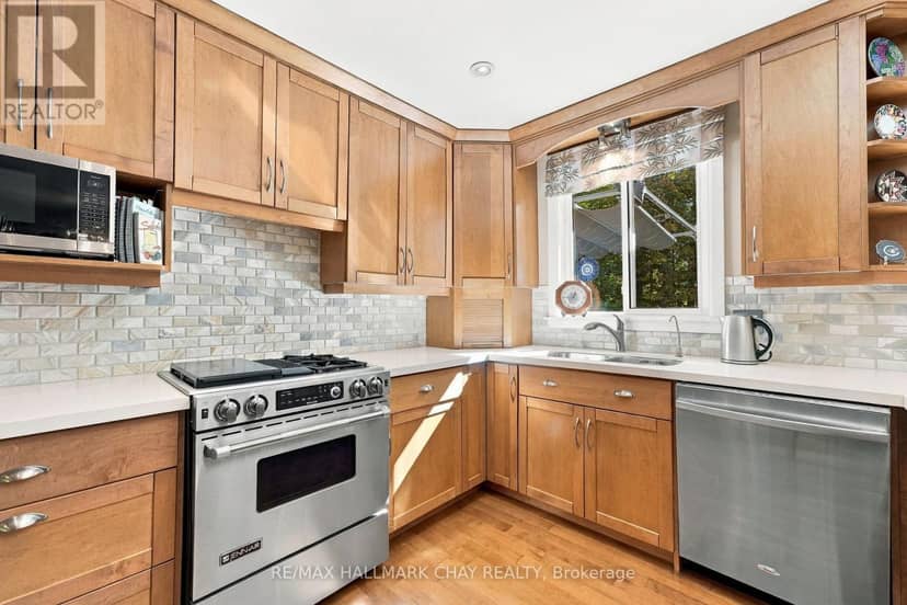 57 Belmont Crescent, Springwater, photo 8