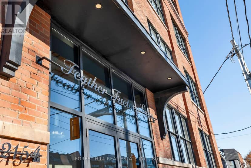 105 - 2154 Dundas Street W, Toronto, photo 2