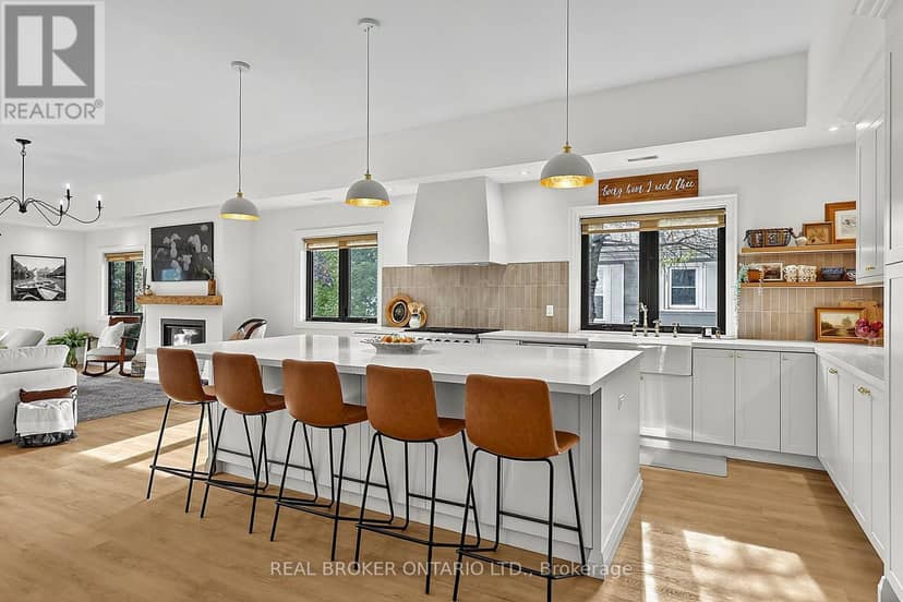 17 Mill Street, East Gwillimbury, photo 8