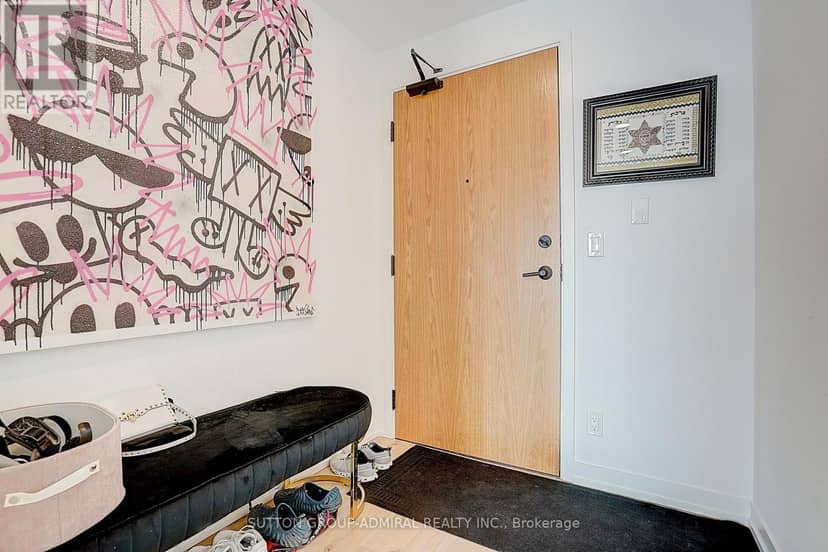 712 - 8 Beverley Glen Boulevard, Vaughan, photo 4